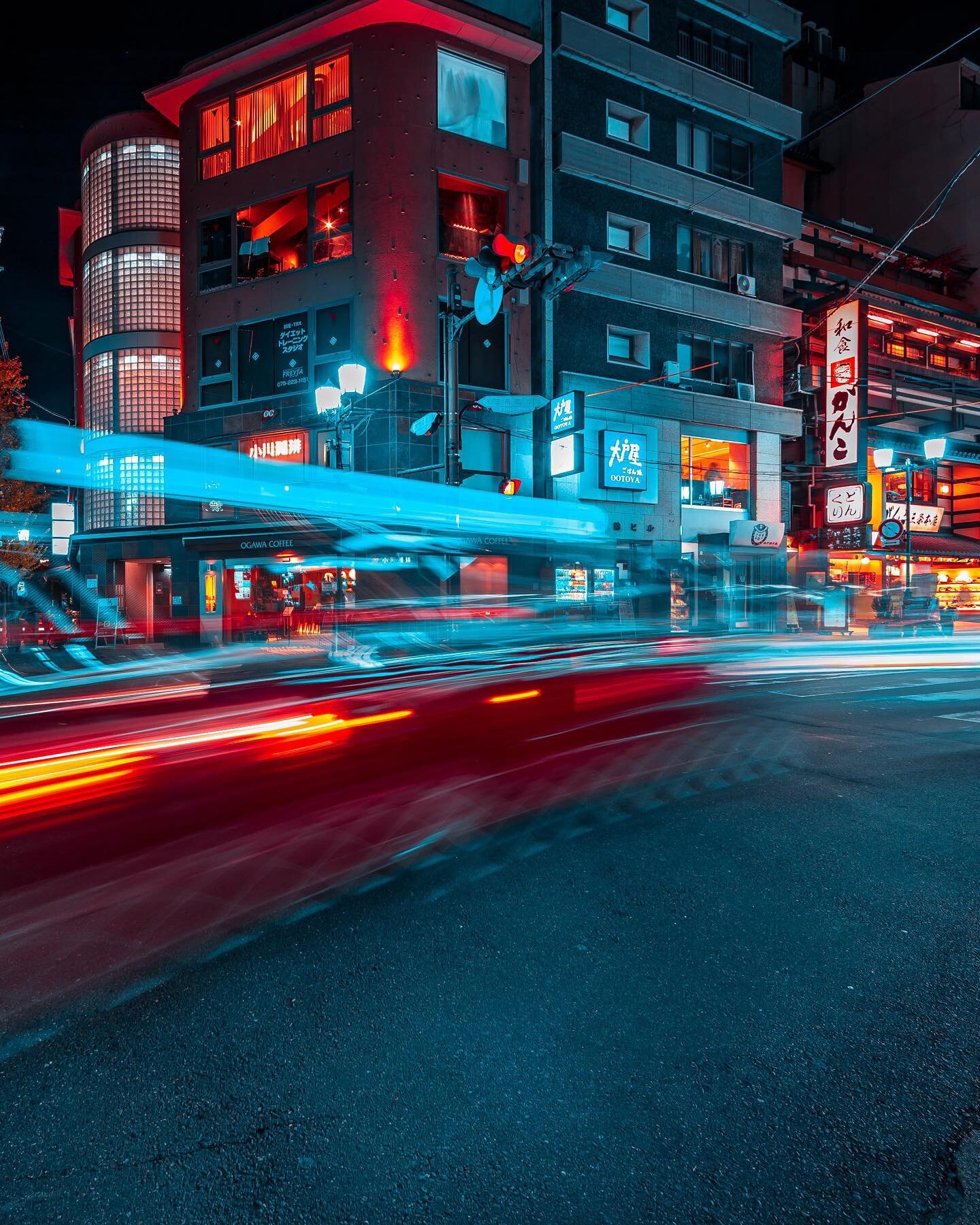 Kyoto, Japan.
Sanjō-dori.
Currently the city I miss the most since covid. I can&rsquo;t wait to go back there, it&rsquo;s one of those places where you will feel home even if you are very far from it. 
It took me a couple of years to get it done but 